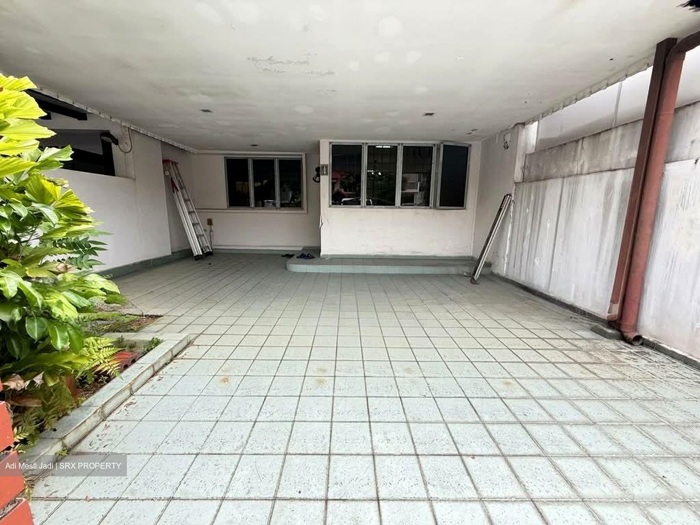 Opera Estate (D15), Terrace #560550161